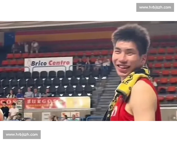 余嘉豪西乙首上双！12+4 率队大胜破低迷